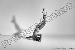 Gymnastic reference poses of Mercedes